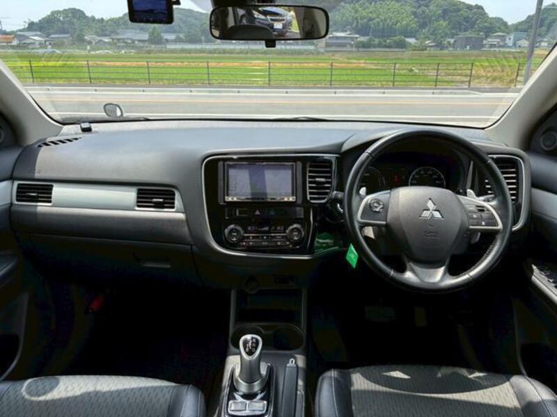 OUTLANDER PHEV