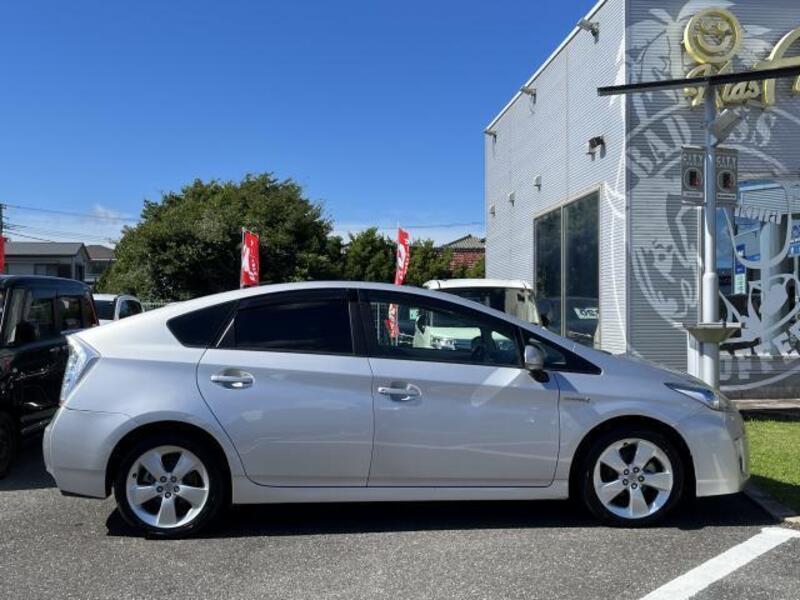 PRIUS