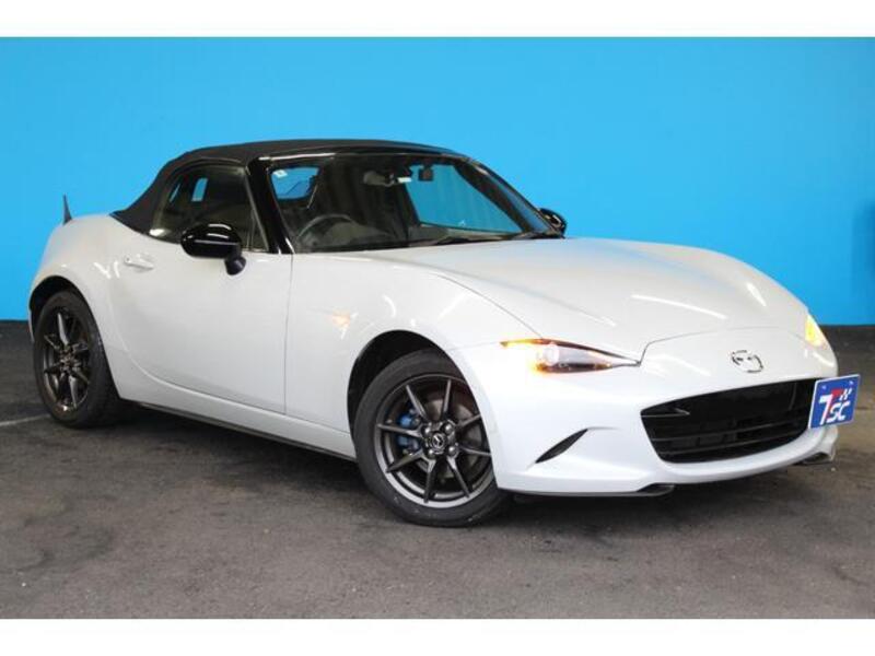 ROADSTER