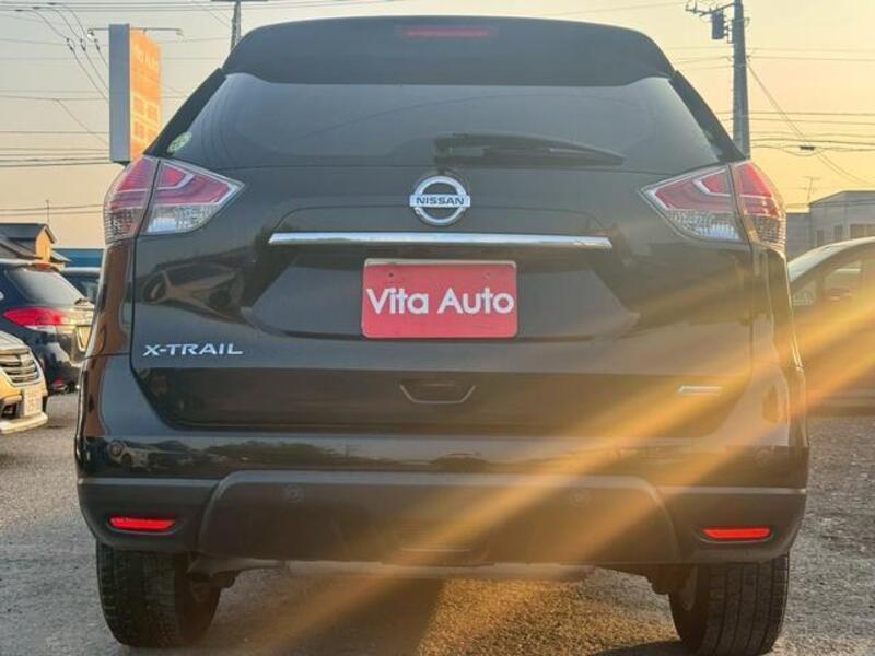 X-TRAIL