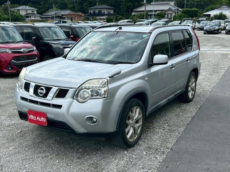 X-TRAIL