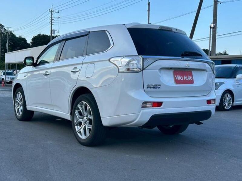 OUTLANDER PHEV