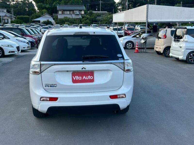 OUTLANDER PHEV