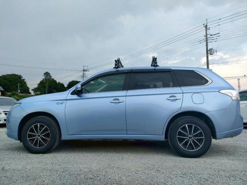 OUTLANDER PHEV