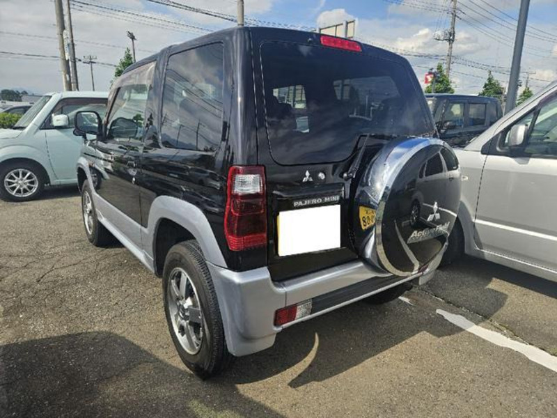 PAJERO MINI