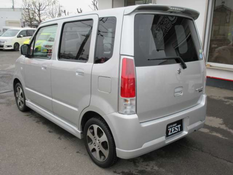 WAGON R