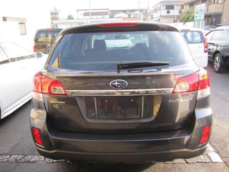 LEGACY OUTBACK
