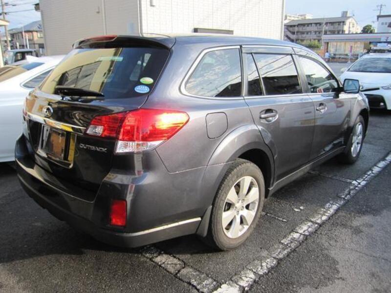 LEGACY OUTBACK