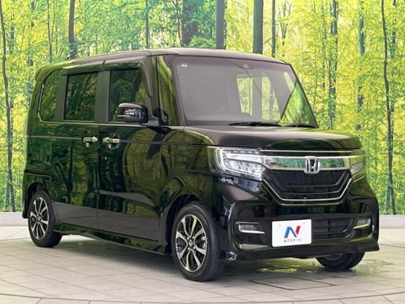 N BOX CUSTOM