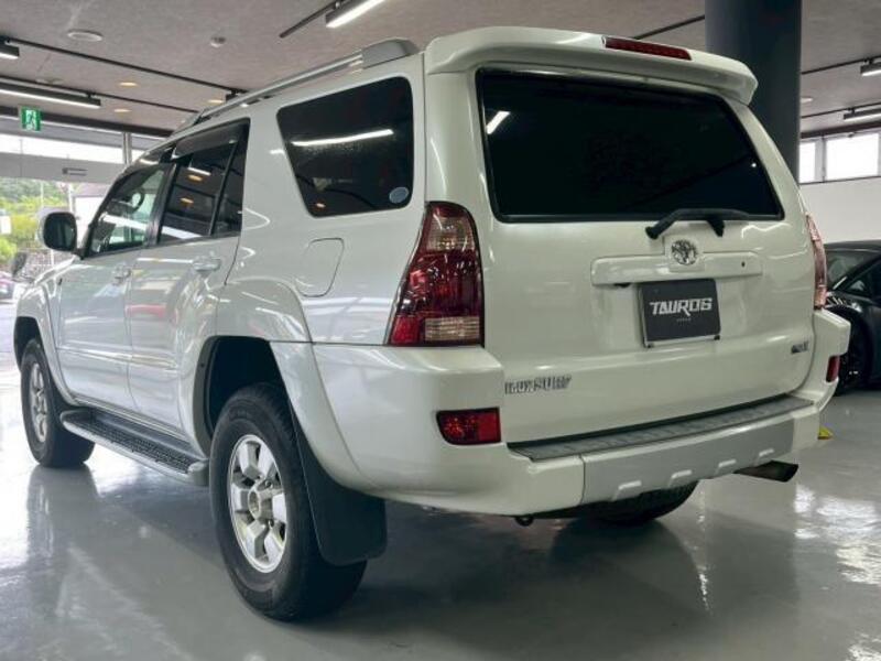 HILUX SURF