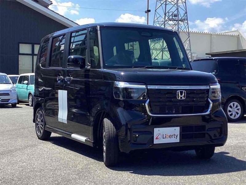 N BOX CUSTOM