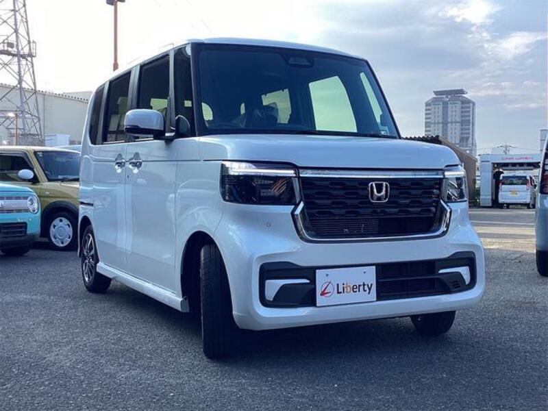 N BOX CUSTOM
