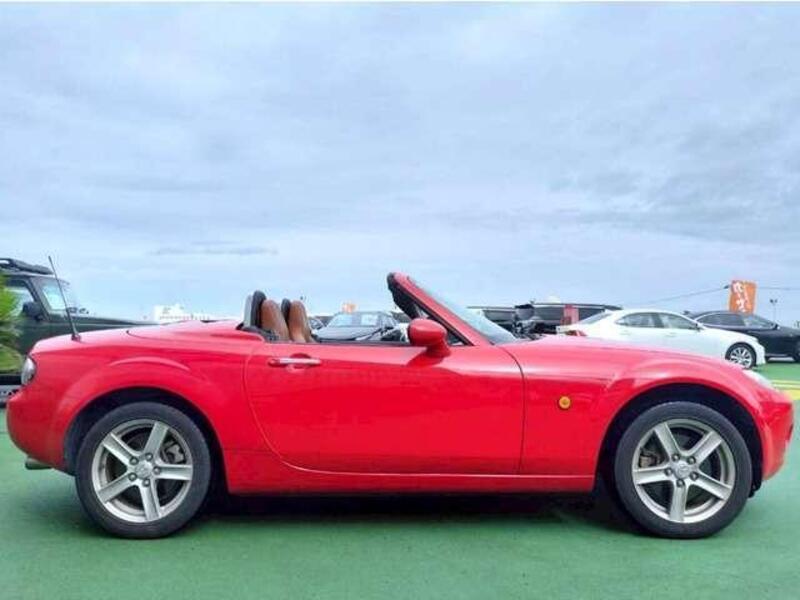 ROADSTER