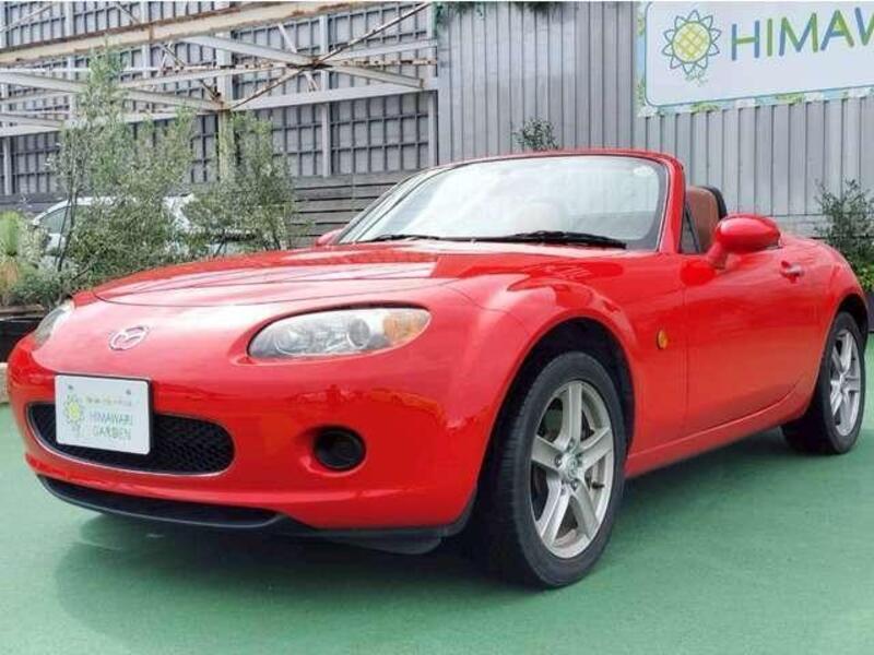 ROADSTER-0