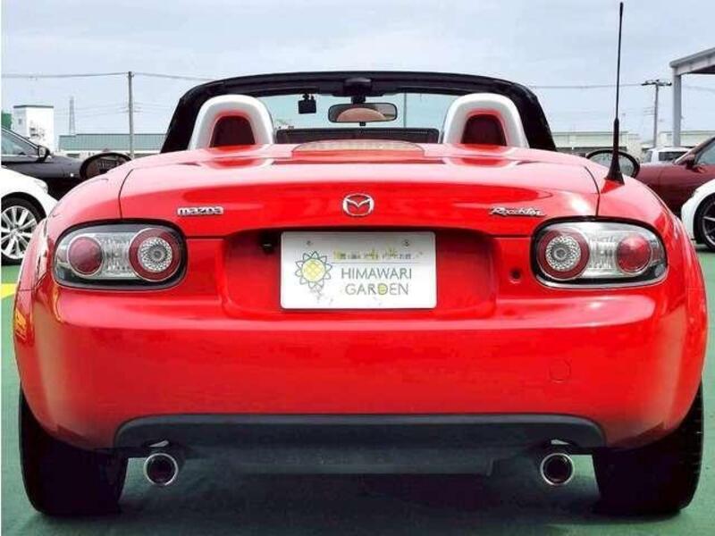 ROADSTER