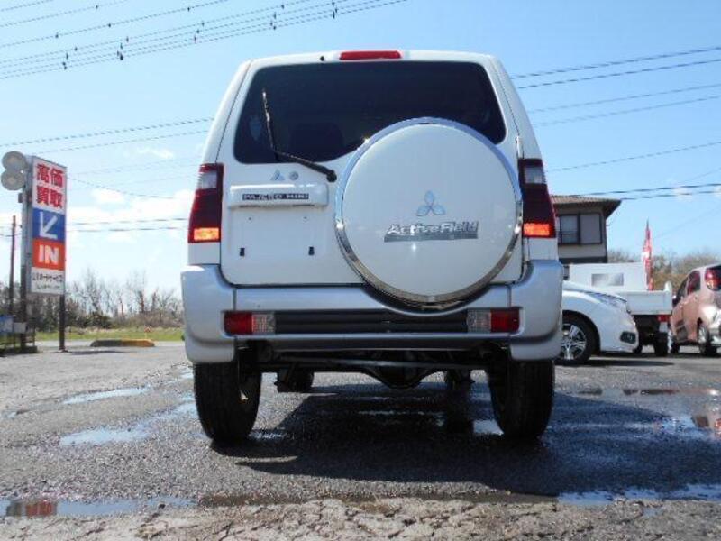 PAJERO MINI