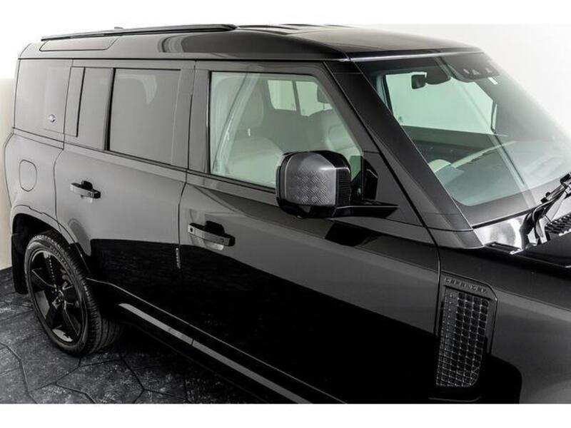 DEFENDER