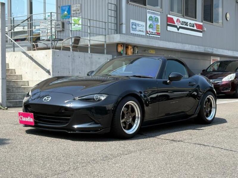 ROADSTER
