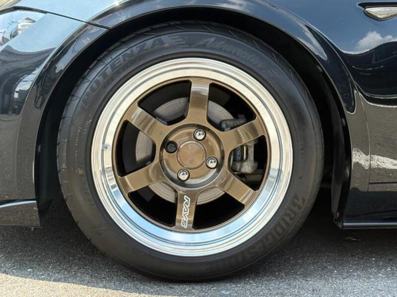 ROADSTER