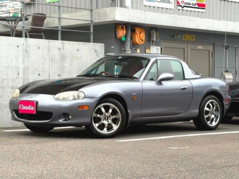 ROADSTER-0
