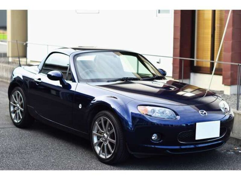 ROADSTER