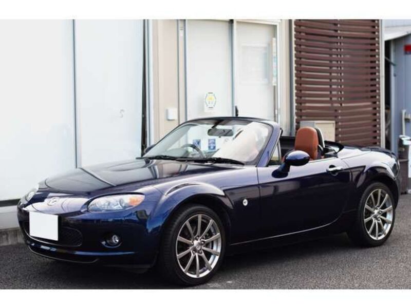 ROADSTER