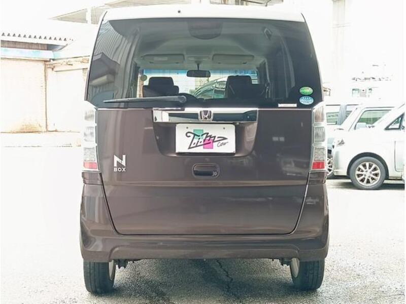 N BOX