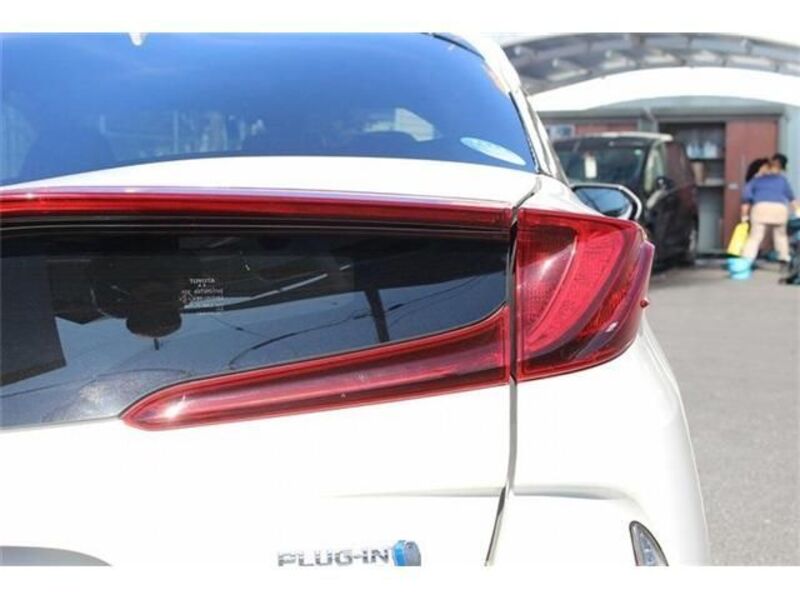 PRIUS PHV