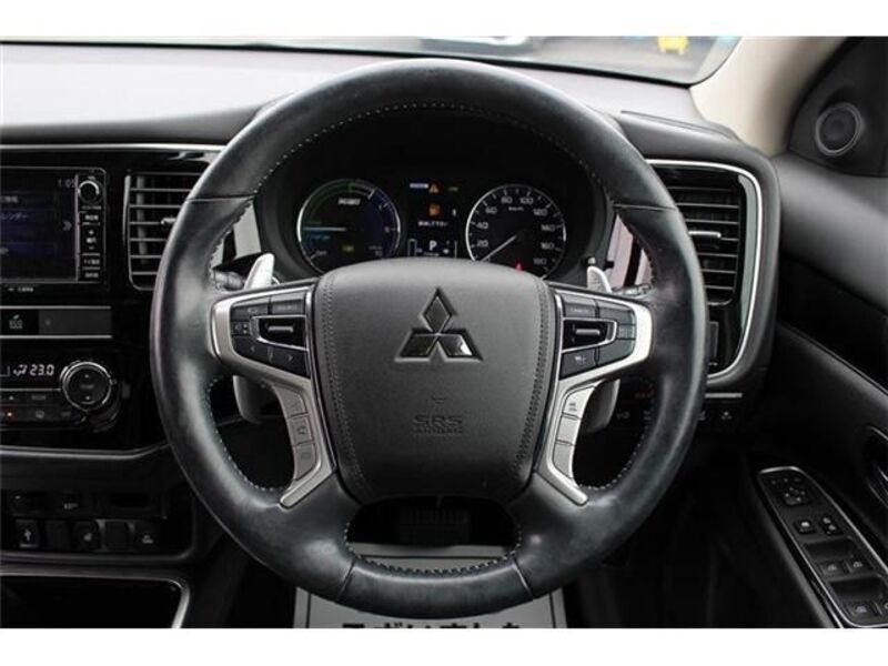 OUTLANDER PHEV