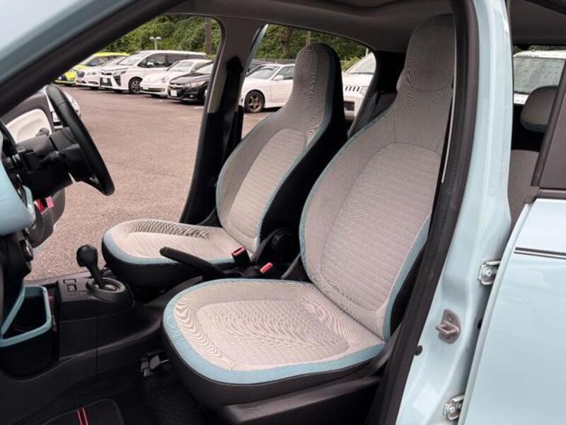 TWINGO
