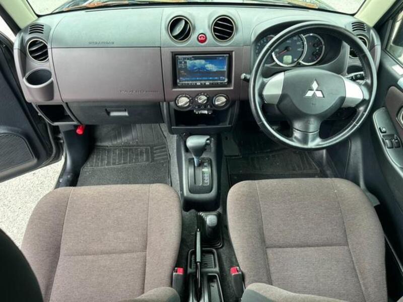PAJERO MINI
