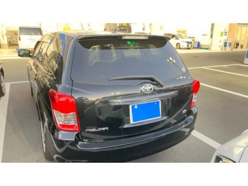 COROLLA FIELDER