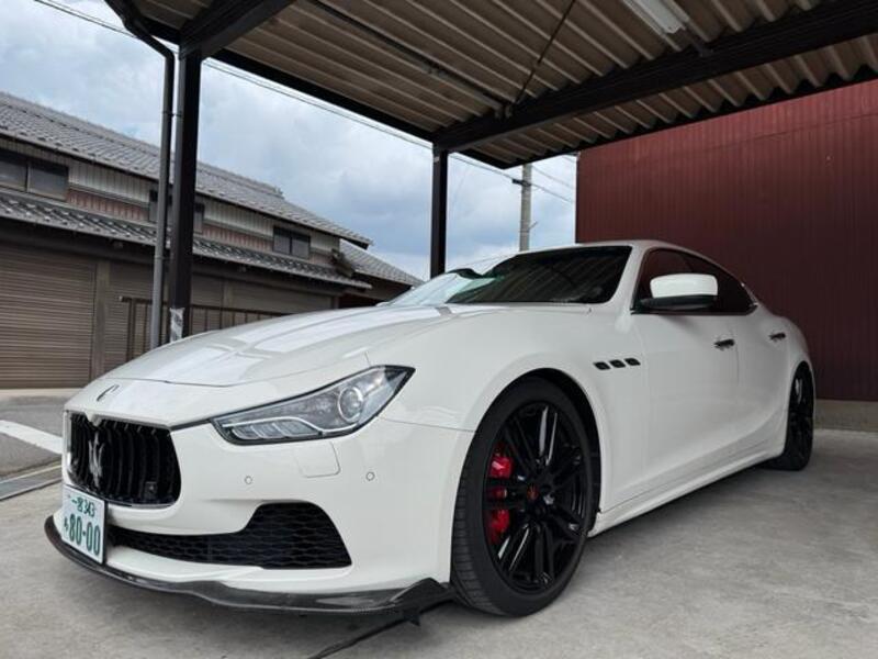 MASERATI GHIBLI
