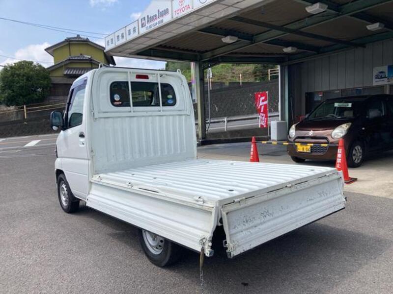 MINICAB TRUCK