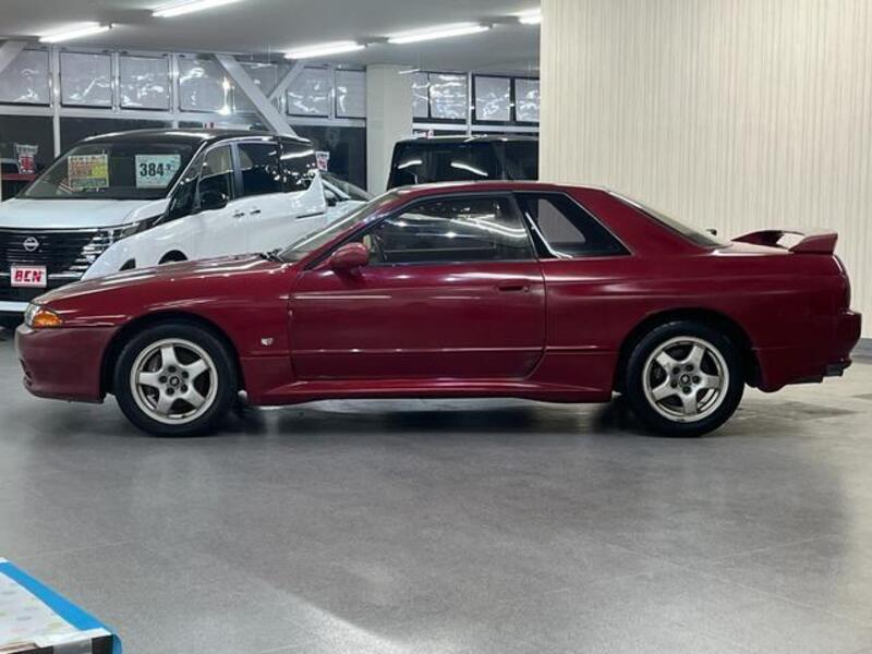 SKYLINE