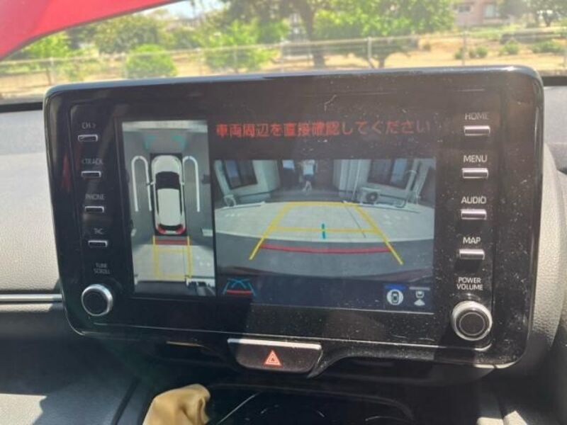 YARIS CROSS