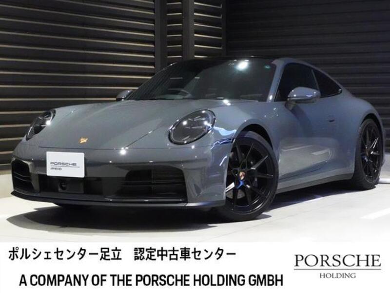 PORSCHE 911