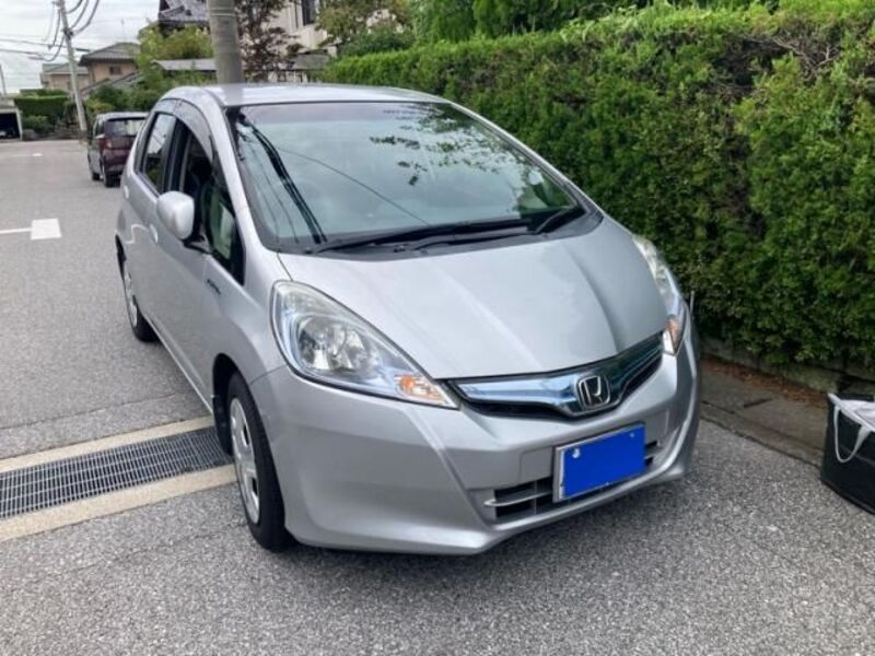 FIT HYBRID