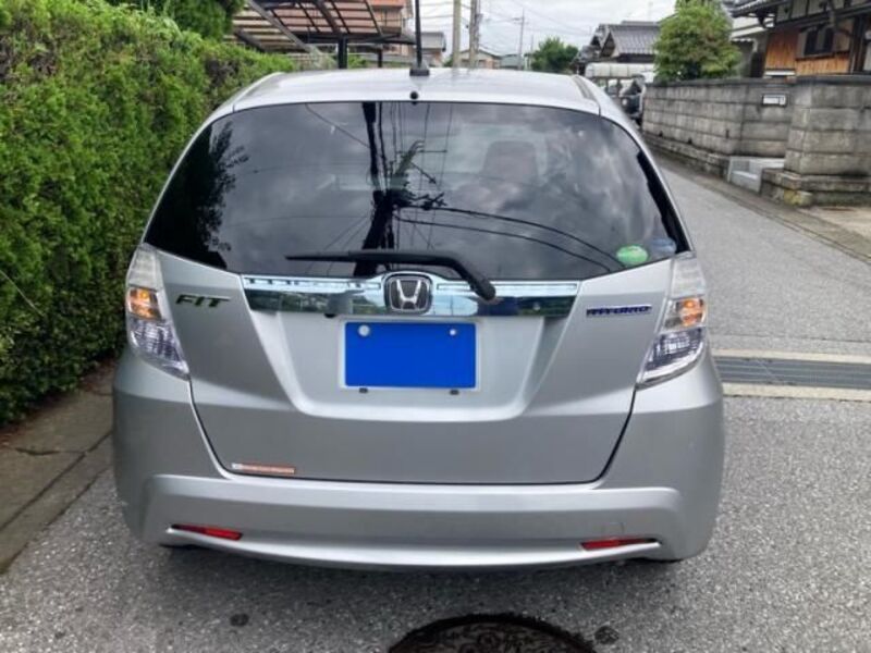 FIT HYBRID