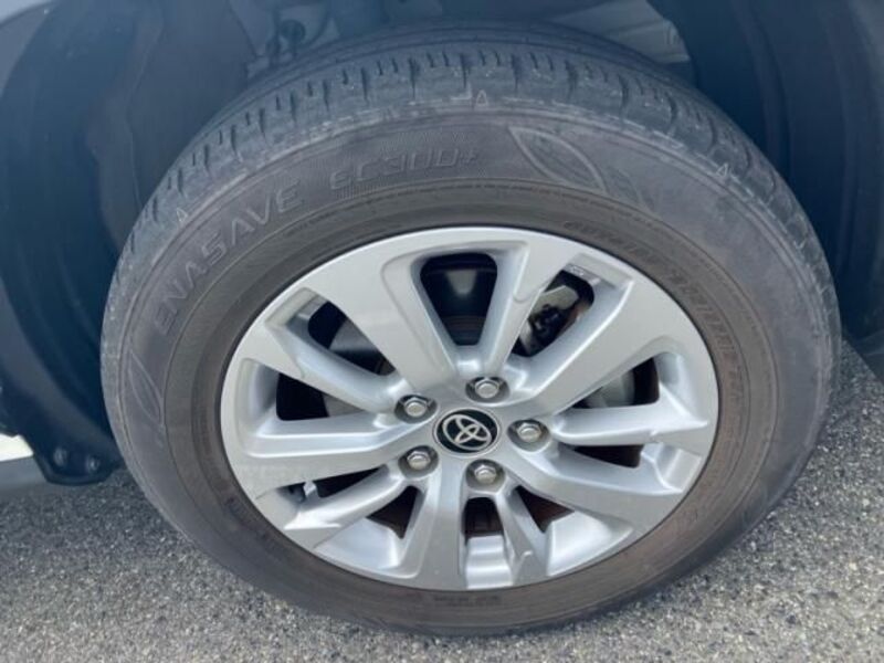 YARIS CROSS