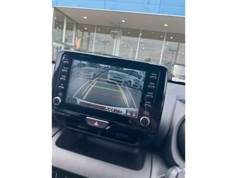 YARIS CROSS