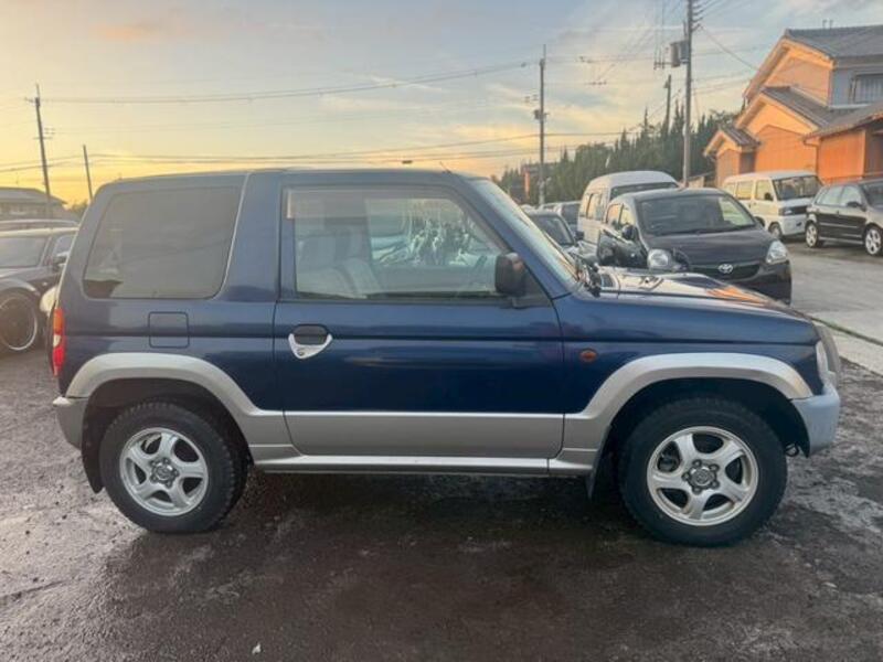 PAJERO MINI