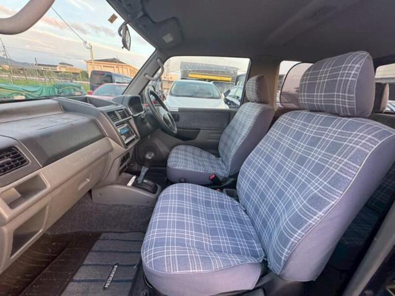 PAJERO MINI