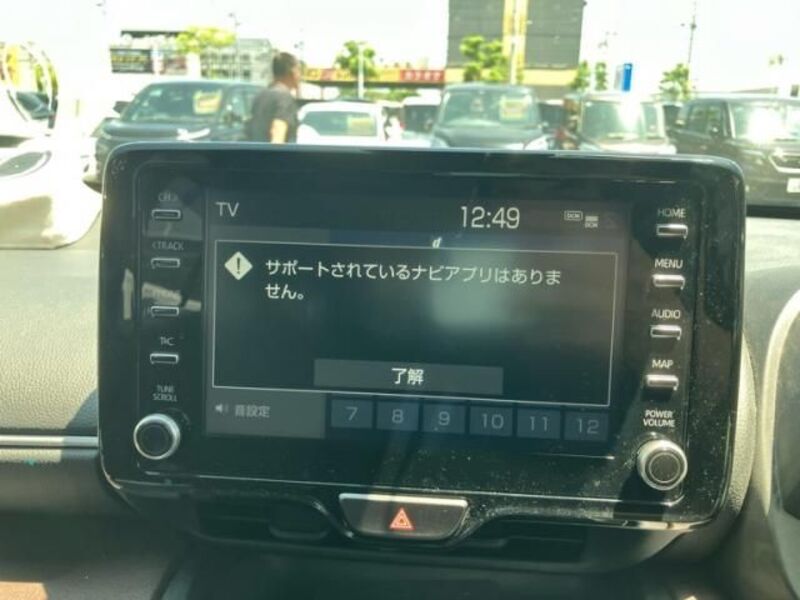 YARIS CROSS
