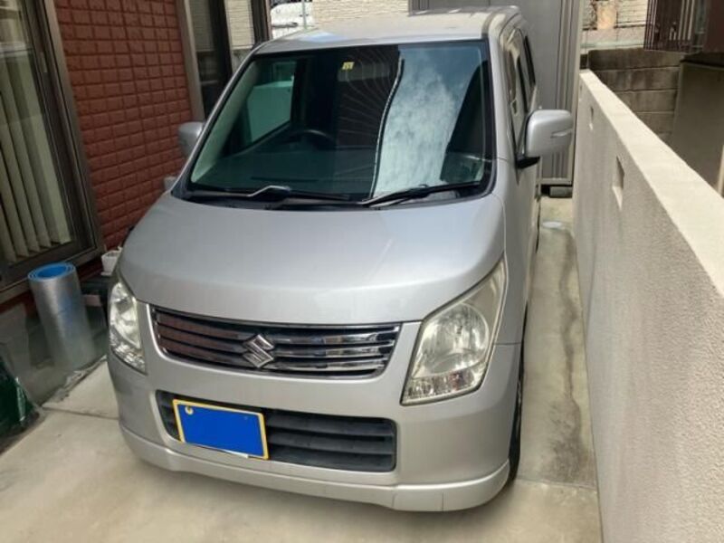 WAGON R