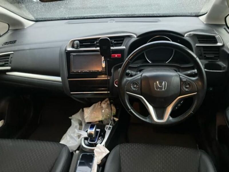 FIT HYBRID