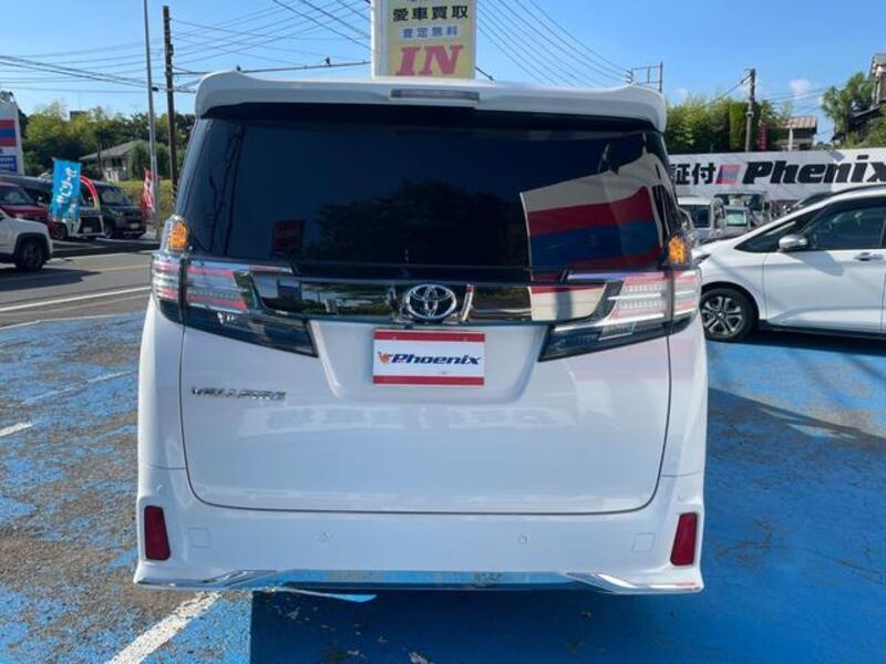 VELLFIRE