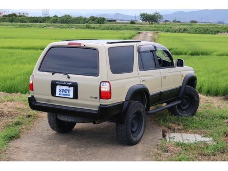 HILUX SURF