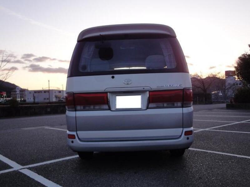 HIACE REGIUS