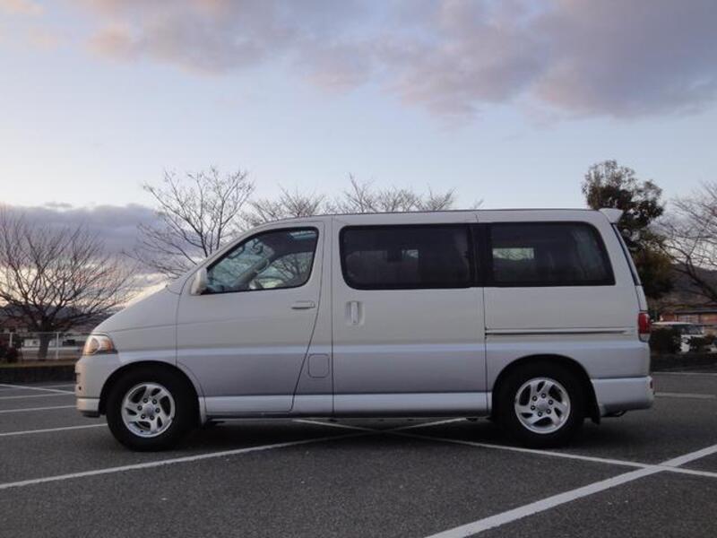 HIACE REGIUS